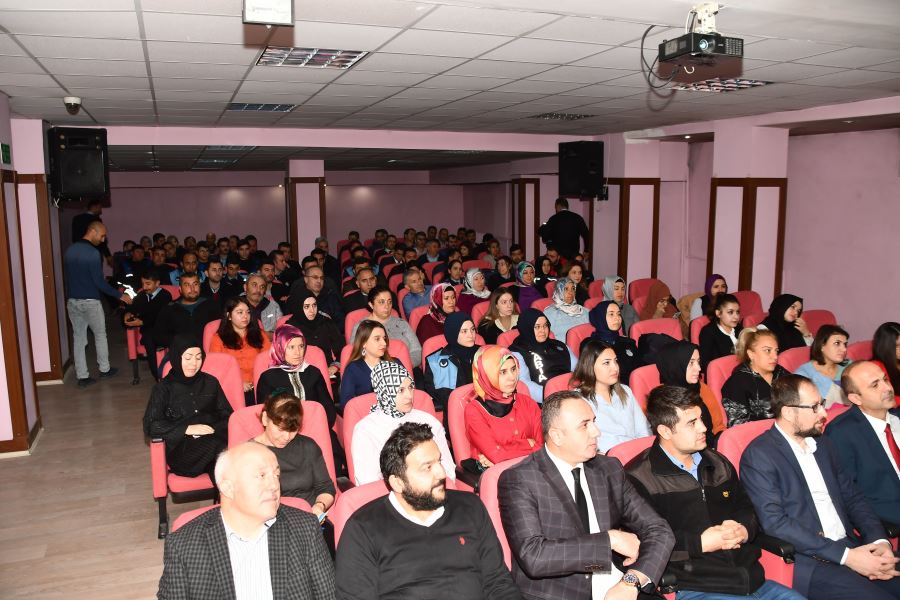 Aksaray Belediyesi Personellerine Halkla İlişkiler Etkili İletişim ve Motivasyon Eğitimi Verildi