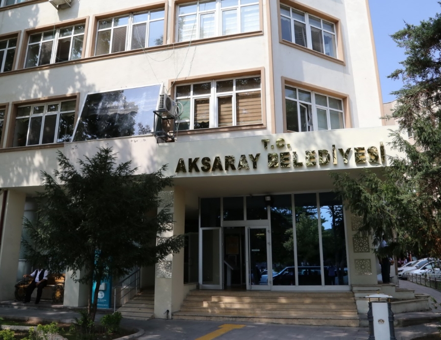 AKSARAY BELEDİYESİ KİRACILARININ BORÇLARINI ERTELEDİ, TOPLU TAŞIMAYA DESTEK VERDİ