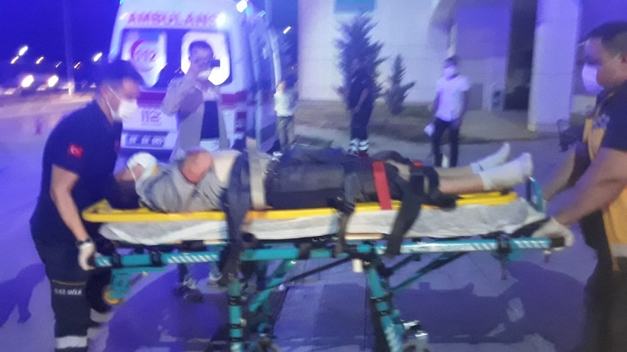 Ehliyetsiz Motorsiklet sürücüsü kazadan sıyrıklarla kurtuldu