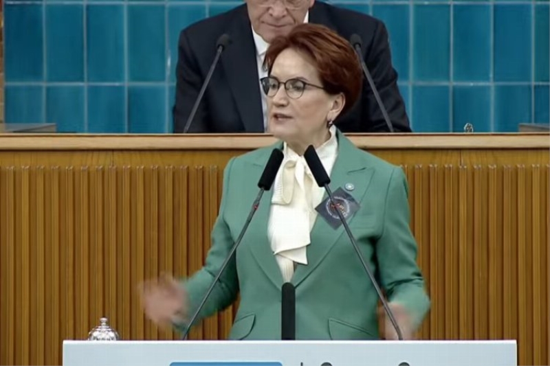 Akşener