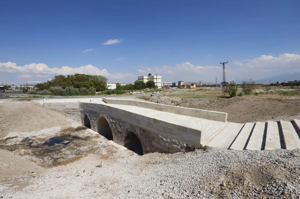 Karasu Köprüsü Restorasyonuyla Osmanlı Döneminin İzleri Aksaray