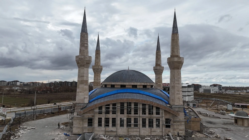 BELEDİYE BAŞKANI DR. EVREN DİNÇER HASTA YAKINI KONUK EVİ VE KÜLLİYESİNDE  İNCELEMELERDE BULUNDU