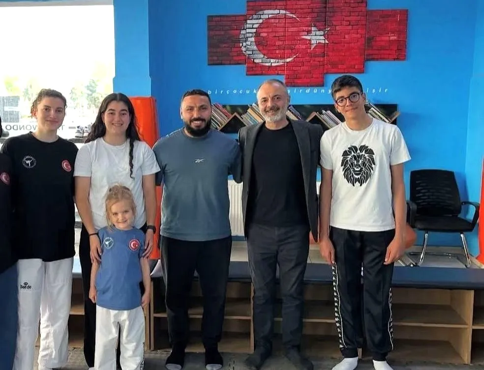 Aksaray Üniversitesi Spor Bilimleri Fakültesi mezun veri tabanı çalışmalarına başladı