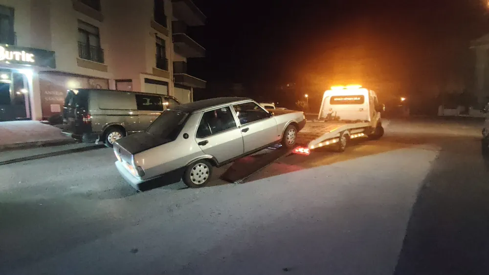 Aksaray’da Drift Yapan Sürücüye 54 Bin 879 TL Ceza: Aracı Bırakıp Kaçtı