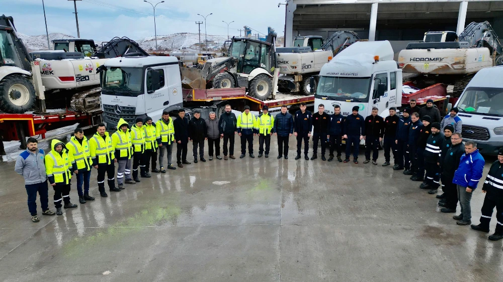 AKSARAY BELEDİYESİ 6 ŞUBAT DEPREMİNİN ACISINI UNUTMADI