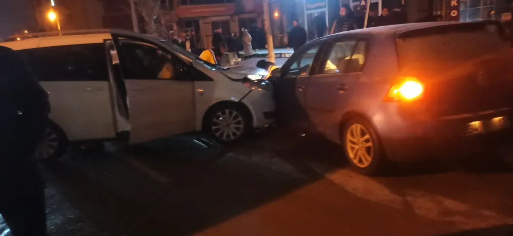 Aksaray’da Trafik Kazasında 2 Kişi Yaralandı