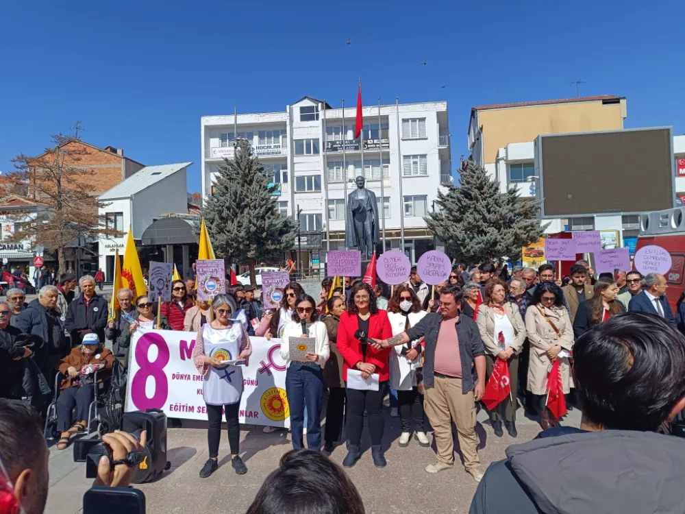 CUMHURİYET HALK PARTİSİ KADIN KOLLARI 8 MART DÜNYA EMEKÇİ KADINLAR GÜNÜ