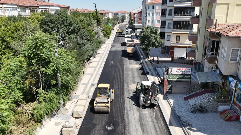 BÜYÜK BÖLCEK MAHALLESİ’NDE ALTYAPISI TAMAMLANAN  NOKTALARDA ASFALT ÇALIŞMASI BAŞLADI