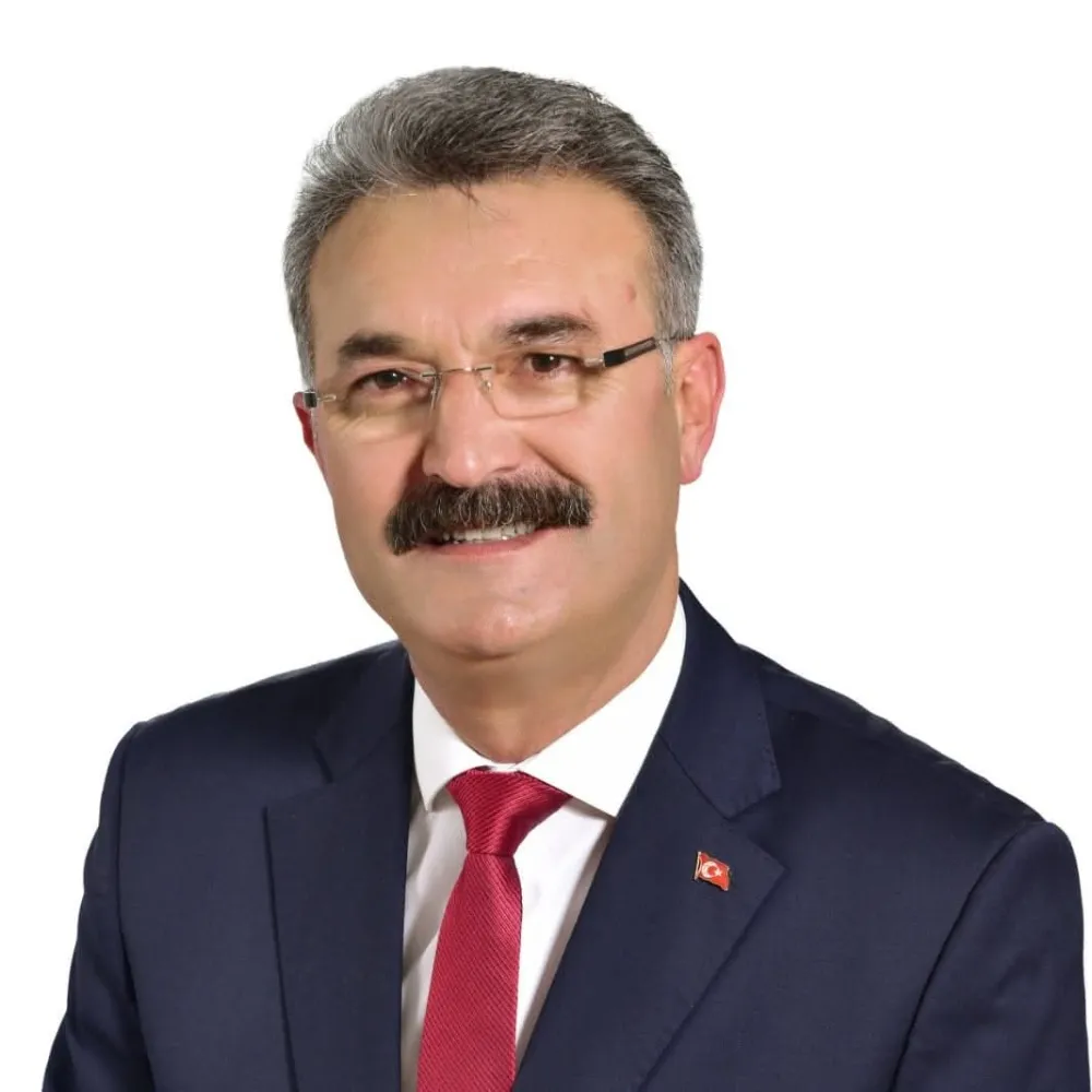 Yeşiltepe’nin Eski Belediye Başkanı’ndan Mevcut Yönetim Eleştirisi: “Yaptıklarımız Satılıyor
