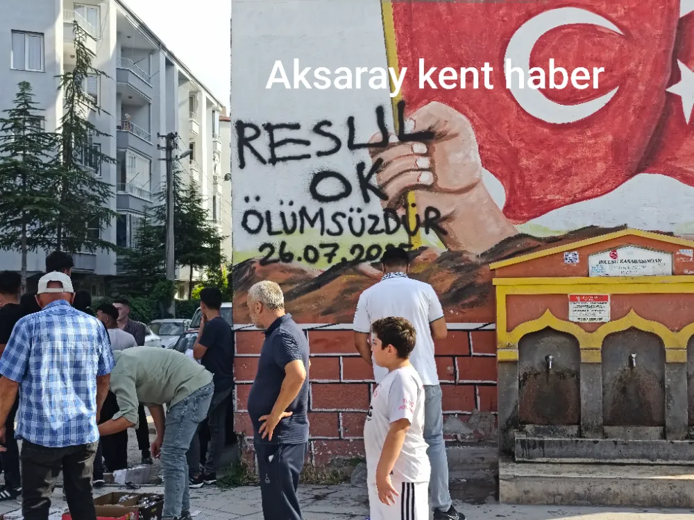 Aksaray’da Hayatına Son Veren Resul Ok’un Arkadaşları Duvara Yazı Yazdı, İki Kişi Gözaltına Alındı