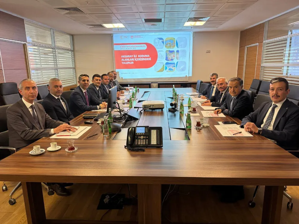 AKSARAY’IN ÇEVRE VE TURİZM PROJELERİ ANKARA’DA MASAYA YATIRILDI