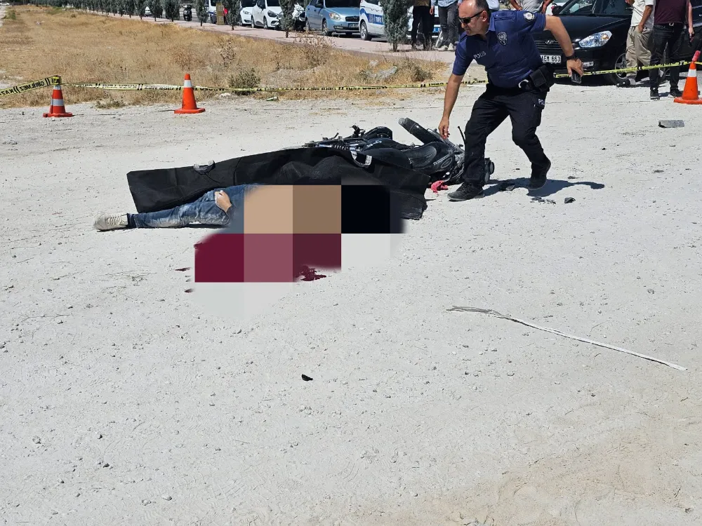 Aksaray’da Tır ile Motosiklet Çarpıştı: Genç Sürücü Hayatını Kaybetti