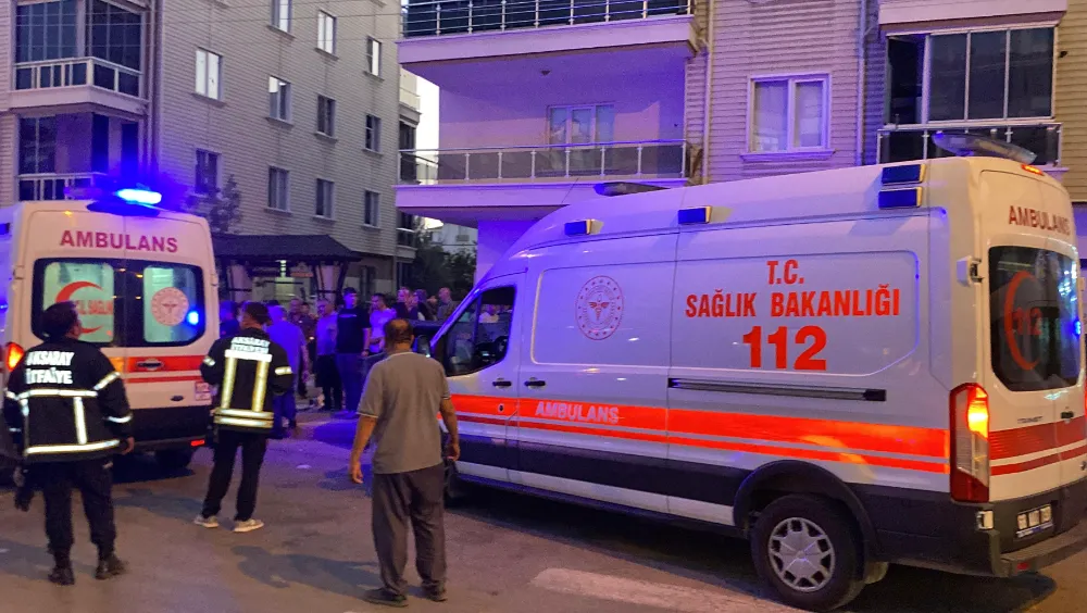 Aksaray’da Asansör Kazası: 2 İşçi Ölümden Döndü