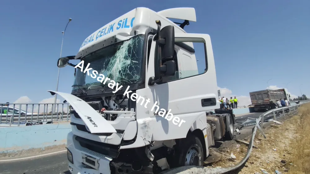 kontrolden çıkan TIR karşı şeride geçti