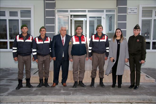 Taşpınar Jandarma Karakoluna anlamlı ziyaret