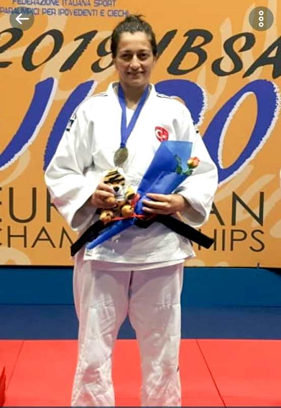 MİLLİ JUDOCULARIMIZDAN 1 ALTIN 1 BRONZ