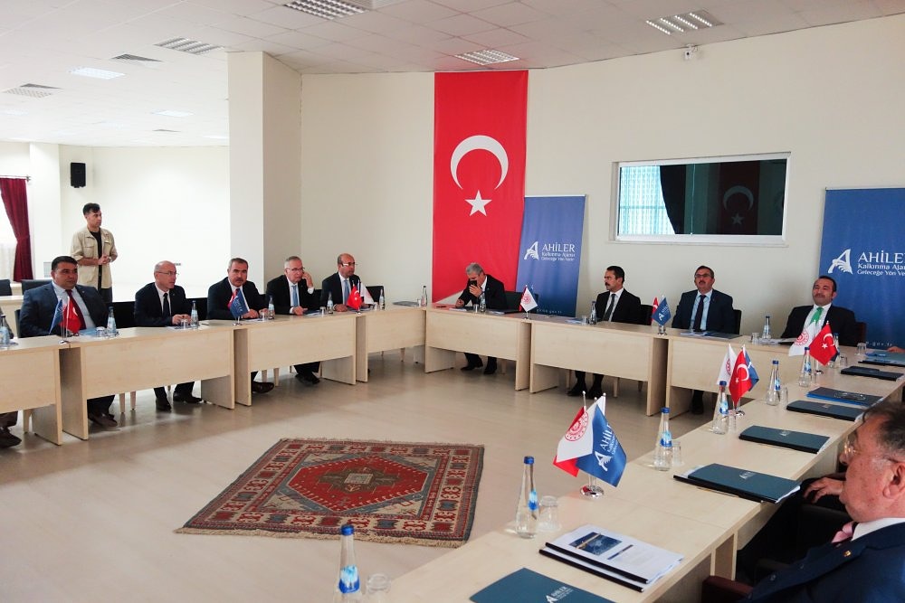 AHİKA Ekim Ayı Yönetim Kurulu Toplantısı Nevşehir?de yapıldı